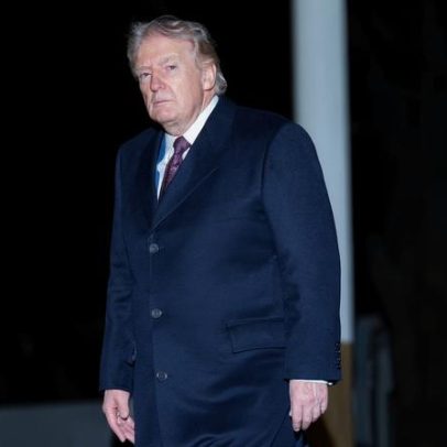 Trump avalia coalizão de Hormuz e apreensão de Kharg, diz Axios