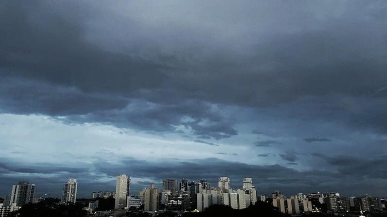 Segunda semana de março de 2026 será marcada por chuva e temperatura amena na Grande SP (São Paulo, SP, por André C.)