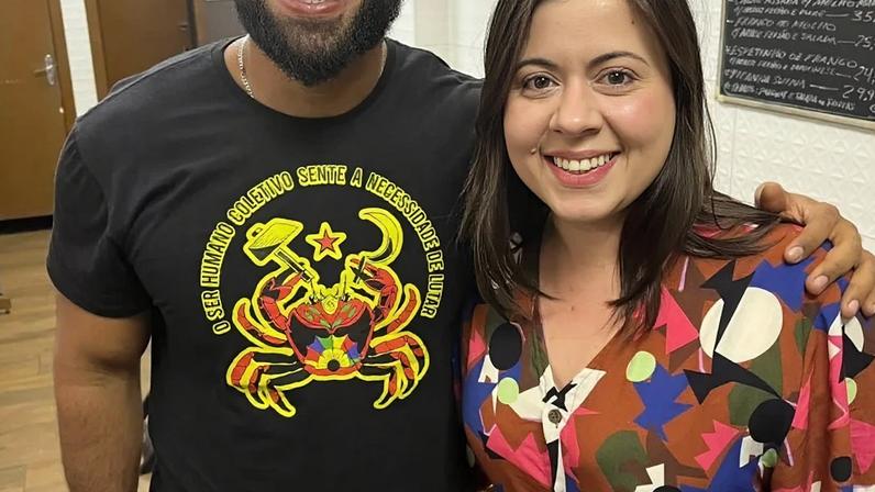 Na imagem, Jones Manuel ao lado da deputada Sâmia Bomfim
