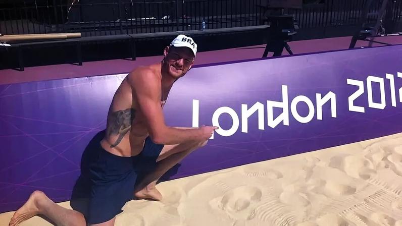 Histórias de Alison Mamute incluem café com Phelps e azar de Djokovic