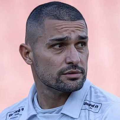 Ex-Palmeiras recebe suspensão de quatro jogos por soco na A2