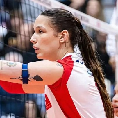 Luzia lidera ranking de bloqueios da Superliga ao superar estrela da Seleção