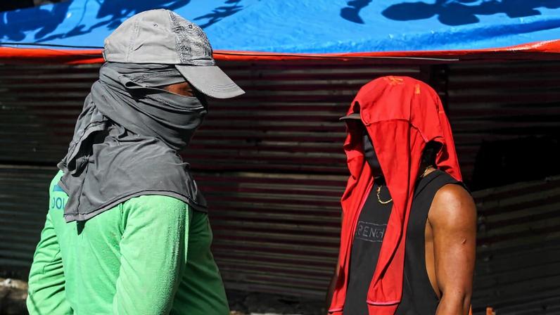 Lenny* recalled freezing when he saw the first heap of garbage collapse underneath the feet of his fellow scavengers on the afternoon of Feb. 20, at a landfill in the town of Rodriguez, in the Philippines’ Rizal province. Moments later, a larger perimeter caved. In an instant, a crater of trash had swallowed up hundreds of people.