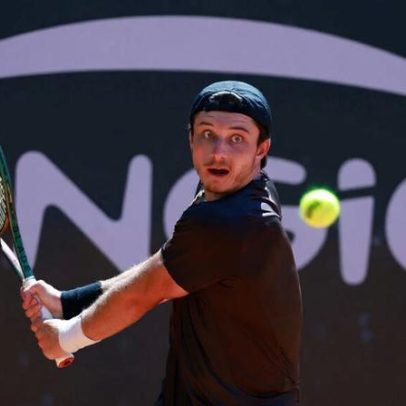 Sakamoto, Ribeiro e Schiessl ficam de fora do quali em Brasília