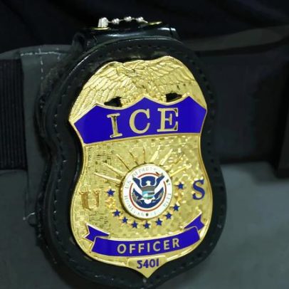 ICE paga salários de toda a força policial de uma cidade