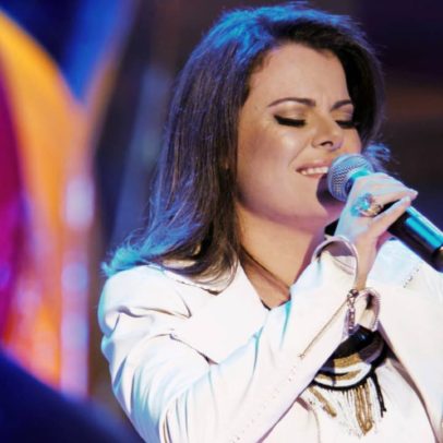 Pastora da Lagoinha usa fumaça no Irã para desviar foco do Caso Master