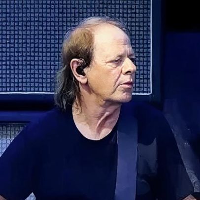 Stevie Young, do AC/DC, recebe alta e deixa hospital em Buenos Aires