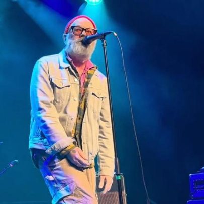 Michael Stipe canta 2 faixas do R.E.M. no show de Shannon e Narducy em Brooklyn