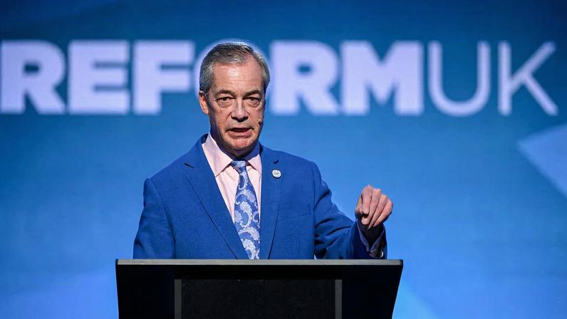 Nigel Farage mira ruptura com a ordem antiga em projeto para a Grã-Bretanha