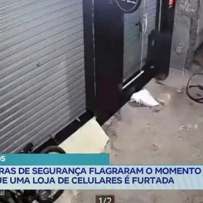 Câmeras registram furto em loja de celulares em Campos (RJ)
