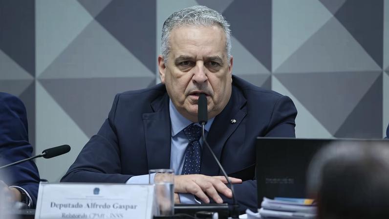 Alfredo Gaspar quer a cassação do mandato de Soraya e Lindbergh