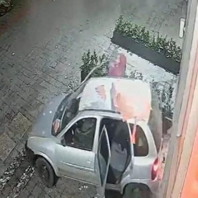 Gangue da Marcha à Ré invade loja com carro e furta ovos de Páscoa em BH