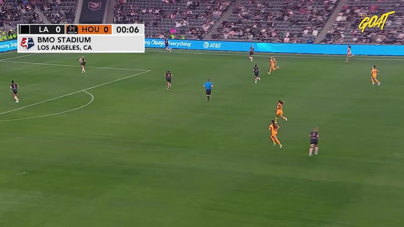 Angel City e Houston Dash empatam sem gols na abertura da partida