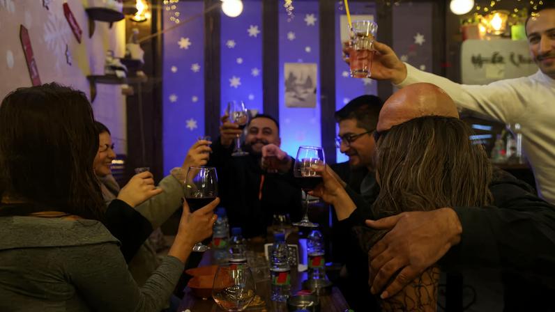 Autoridades sírias proíbem álcool em Damasco