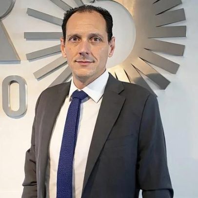 Thiago Falda faz visita ao Poder360