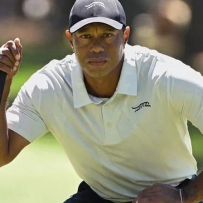 Tiger Woods paga fiança e é liberado após acidente