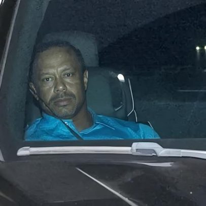 Imagens do acidente e da prisão de Tiger Woods
