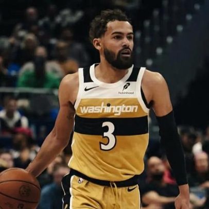 Trae Young estreia pelo Wizards em derrota