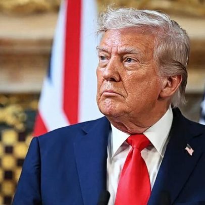 Trump afirma que EUA não precisam de ninguém para reabrir Estreito de Ormuz