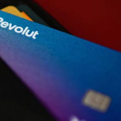 Revolut recebe licença bancária completa no Reino Unido e mira expansão global