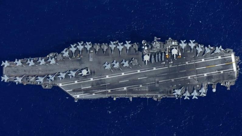 O porta-aviões dos Estados Unidos USS Abraham Lincoln. Foto: US Navy/Mass Communication Specialist 3rd Class Aleksandr Freutel