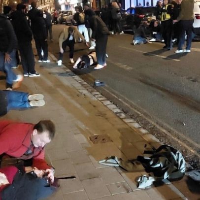 Carro atinge pedestres na Inglaterra, deixando sete feridos graves