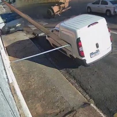 Caminhão desgovernado provoca destruição no interior de SP