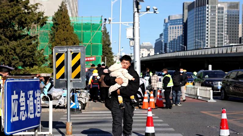 China planeja ambiente pró-natalidade e aperfeiçoa seguridade social