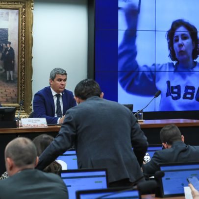 Itália aponta rede de apoio ligada a Carla Zambelli para se esconder em Roma