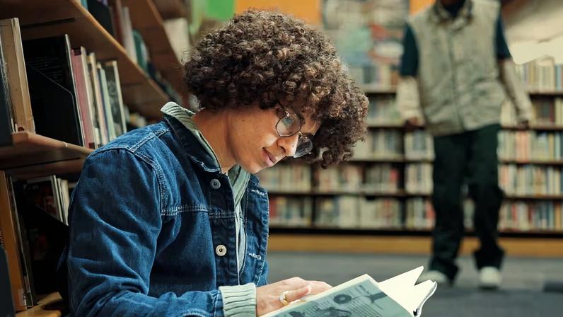 5 livros de poesia que podem cair no vestibular