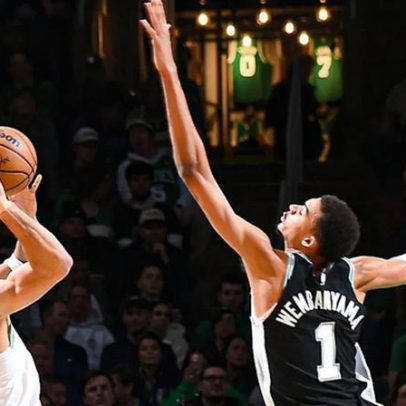 Victor Wembanyama brilha em noite de expulsão de Jaylen Brown