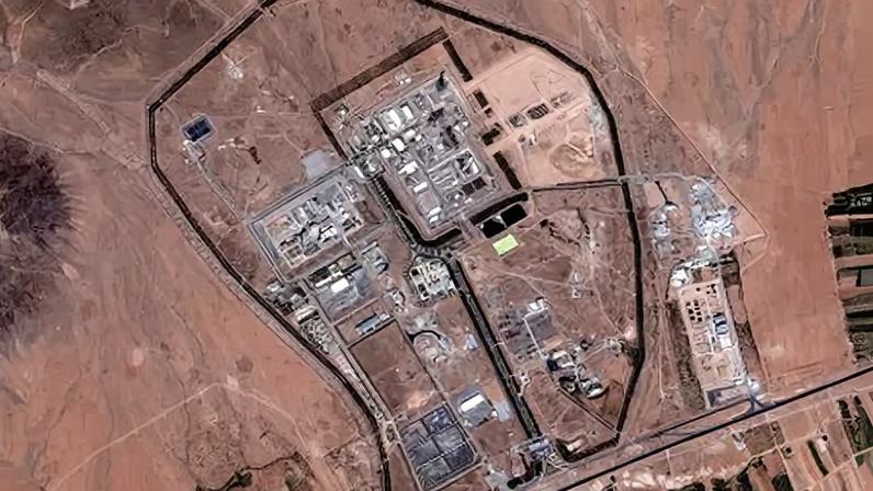 Visão geral da instalação do reator de Arak antes dos ataques aéreos
