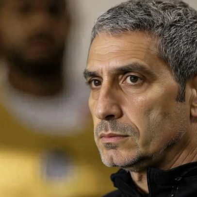 Santos demite técnico Juan Pablo Vojvoda após derrota para o Inter