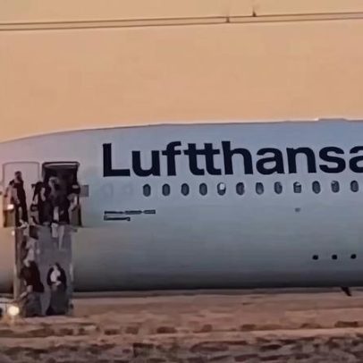 Pilotos da Lufthansa abortam decolagem a 320 km/h