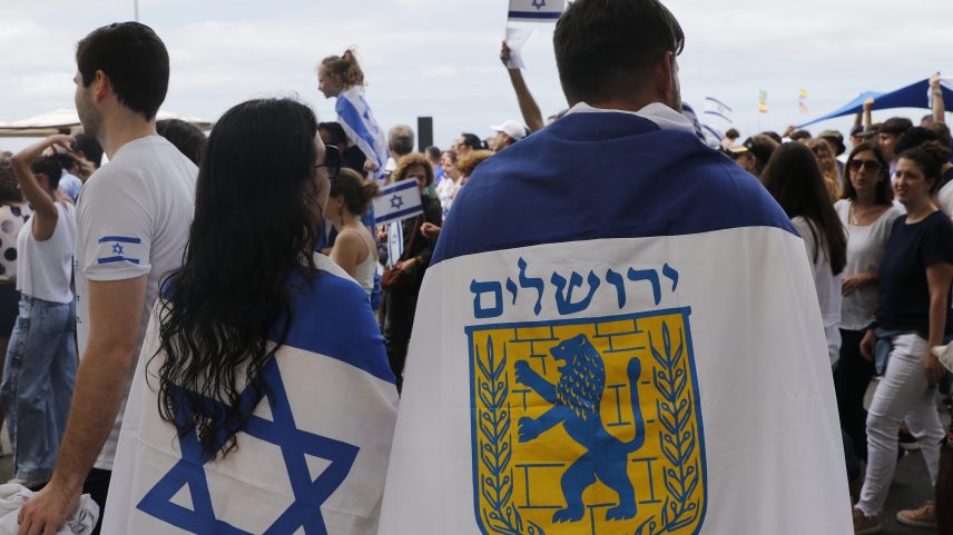 Críticas ao governo de Israel esbarram em ódio generalizado, afirmam instituições