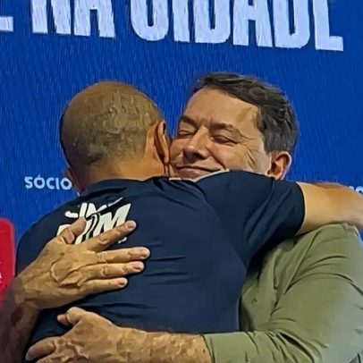 Leonardo Jardim cita Pedro Lourenço em apresentação no Flamengo