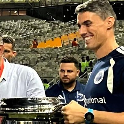 Tite orienta torcida do Cruzeiro sobre celebração do título mineiro