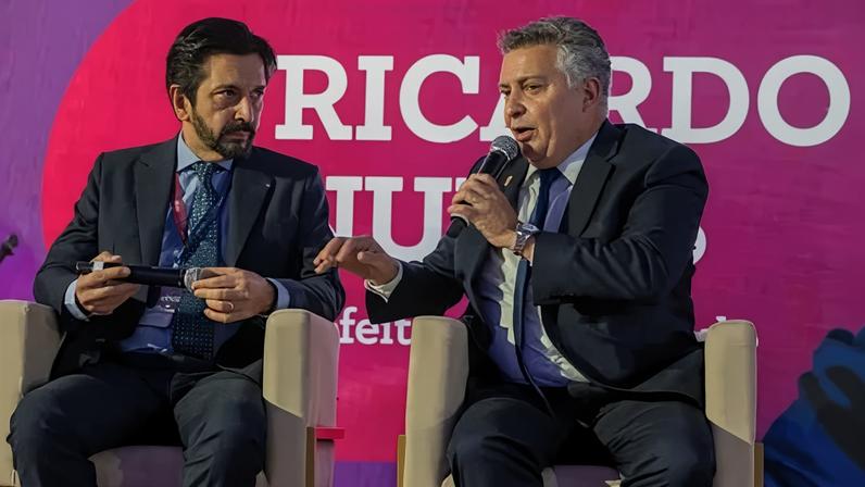 Os prefeitos de Belo Horizonte, Álvaro Damião (União), e de São Paulo, Ricardo Nunes (MDB)