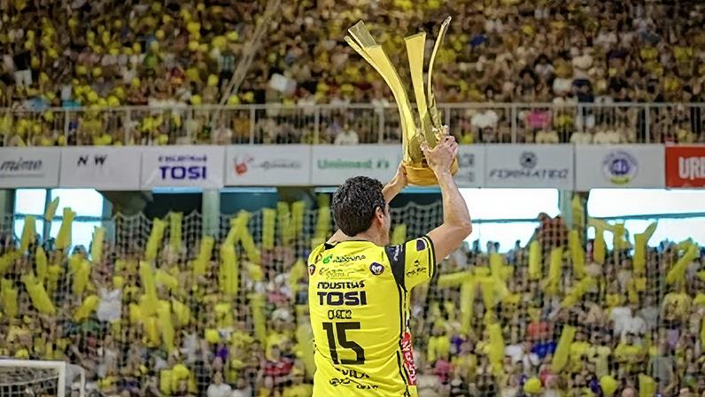 Jogador do Jaraguá, atual campeão da Liga Nacional de Futsal