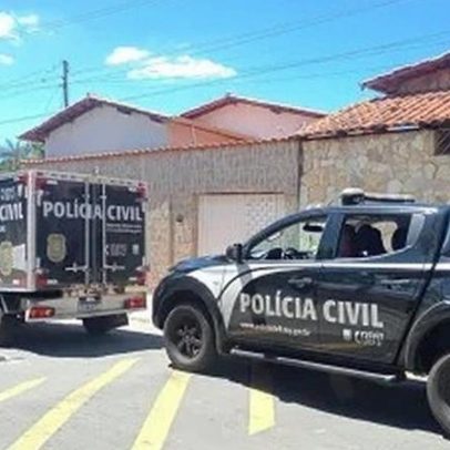 Polícia de Minas encontra rabecão furtado e prende suspeito