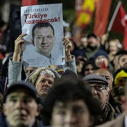 Imamoglu, principal rival de Erdogan, completa um ano detido