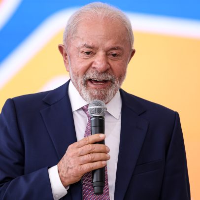 Lula sanciona lei que cancela título de eleitor e veta auxílio-reclusão a facções