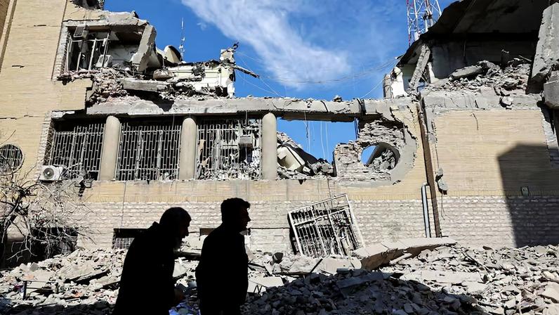 Trump avalia papel dos EUA no Irã após conflito, diz Casa Branca