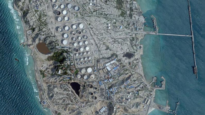 EUA atacam a Ilha de Kharg, diz Trump