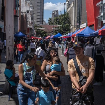 Inflação de 600% e queda do petróleo complicam a Venezuela após ataque de Trump