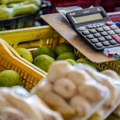 Inflação preliminar desacelera em março, mas alimentos sobem, aponta IBGE