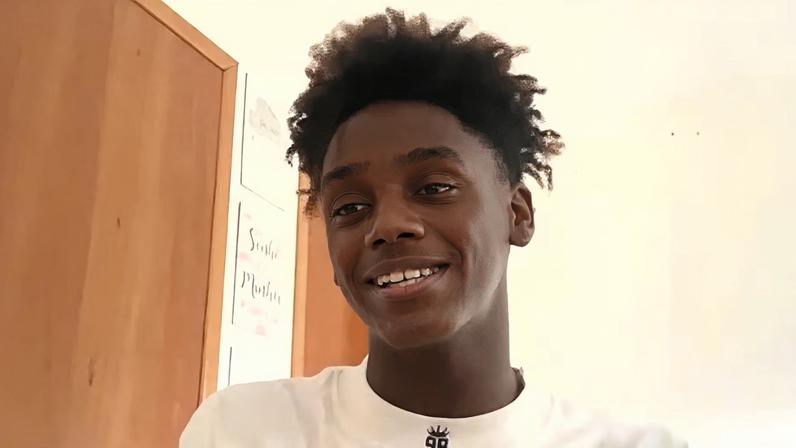 Estrela de 'Narciso' celebra filme que evita estereótipos sobre negros