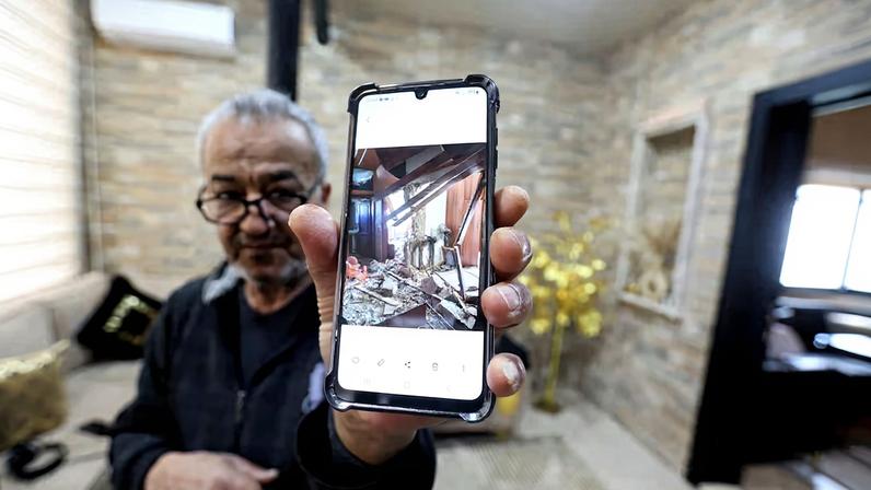 Libanês foge da cidade natal meses após reparar casa danificada na última guerra