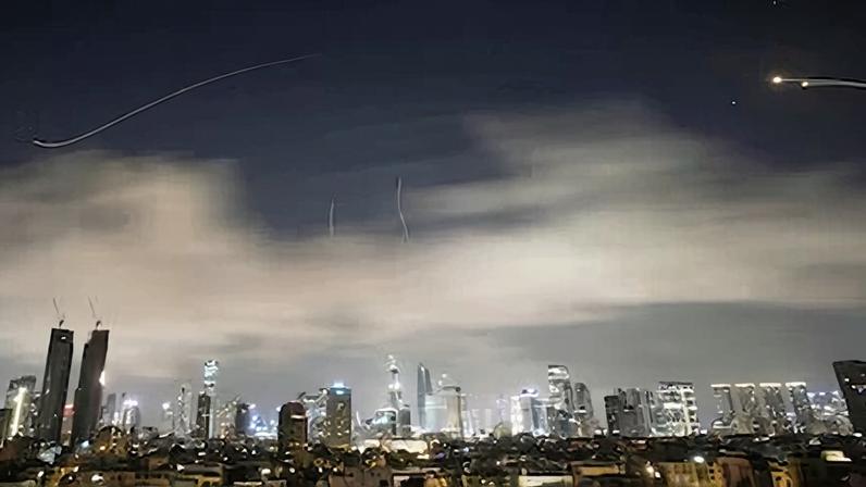 Ataque dos EUA e Israel contra Irã; Trump diz que não há condições para acordo