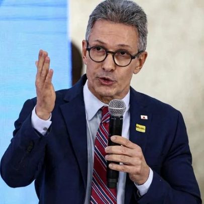 Contrato de R$ 348 milhões para livros em Minas é alvo de denúncia